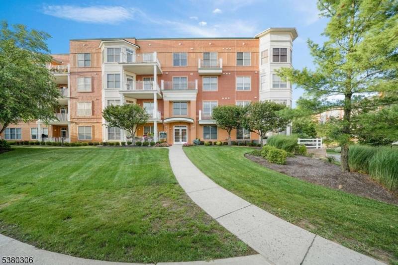 Welcome to The Pointe, a luxurious, full service, 55 and over, gated community with 24 hour security.