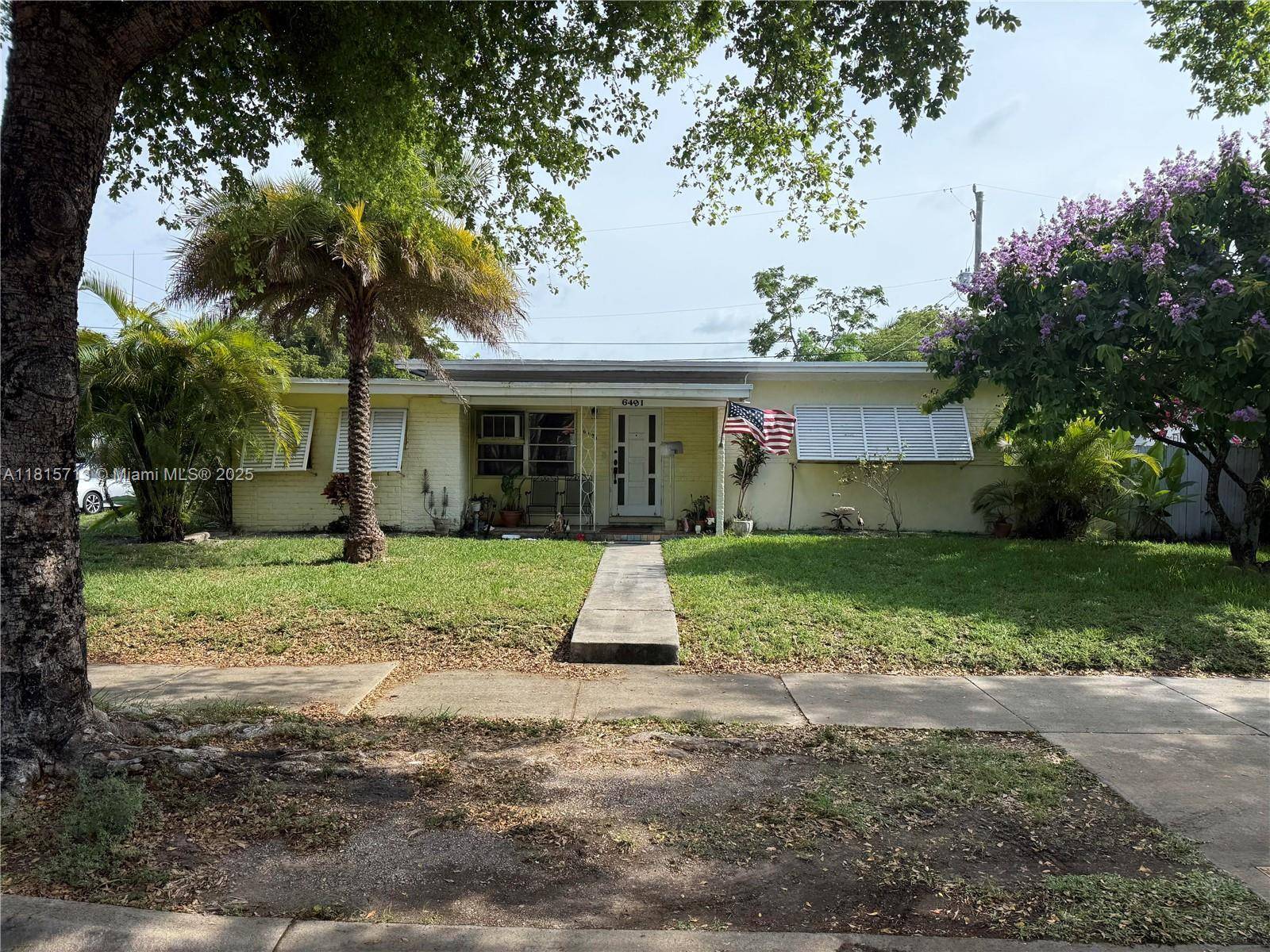 Don t miss this chance to own a 4 bedroom, 2 bathroom single family home in the heart of West Miami, one of the most sought after neighborhoods in the ...