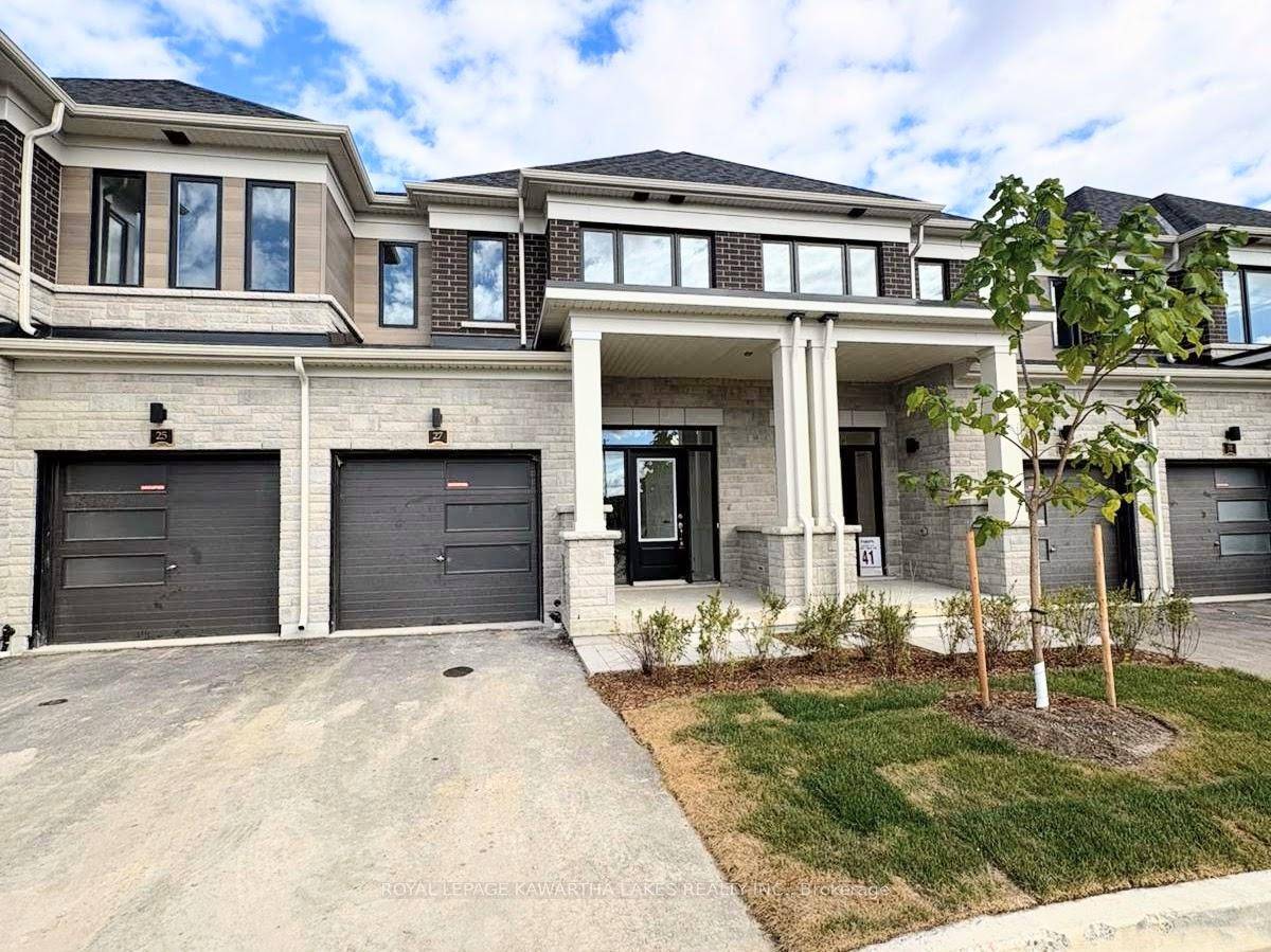 Brand new 3 bed, 2. 5 bath townhome by Fernbrook Homes, backing onto protected green space in one of Lindsays most desirable areas.