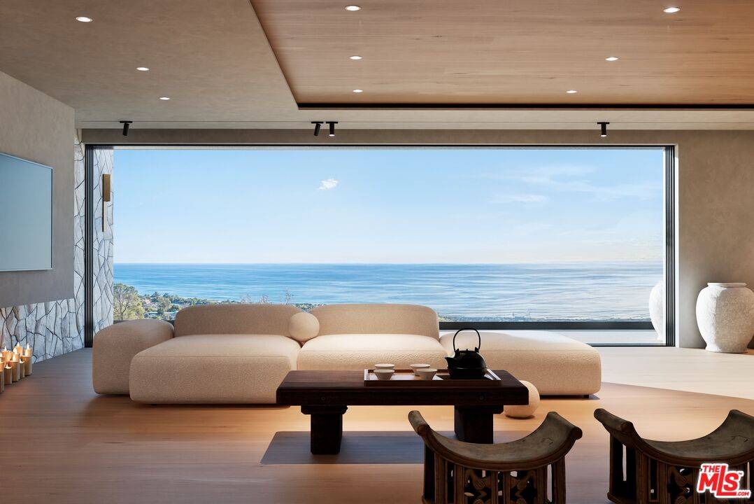 30015 Andromeda Ln Malibu La