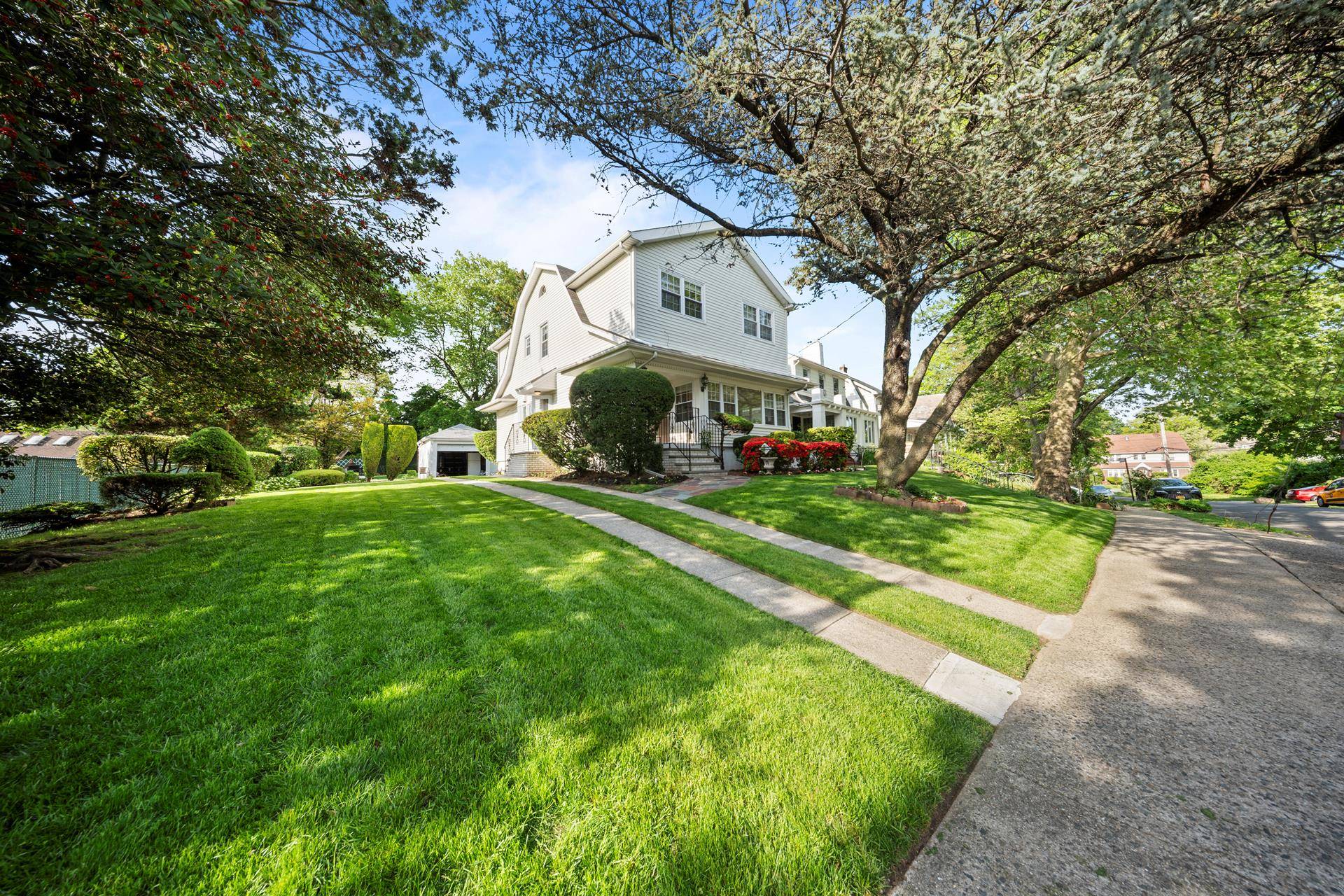 Welcome to this lovingly maintained 3 bedroom, 2 bathroom single family home nestled in the sought after community of Jamaica Estates, Queens.