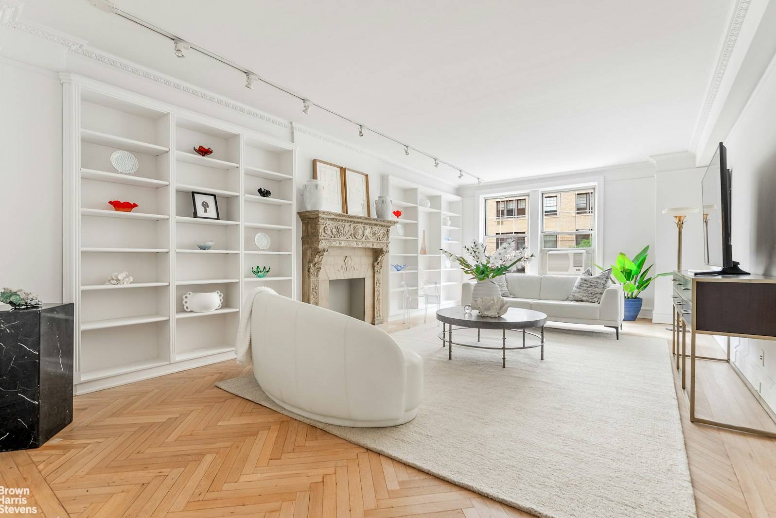 607 West End Avenue, 4A A Candela Classic on West End Avenue Timeless Elegance, Modern Comfort.