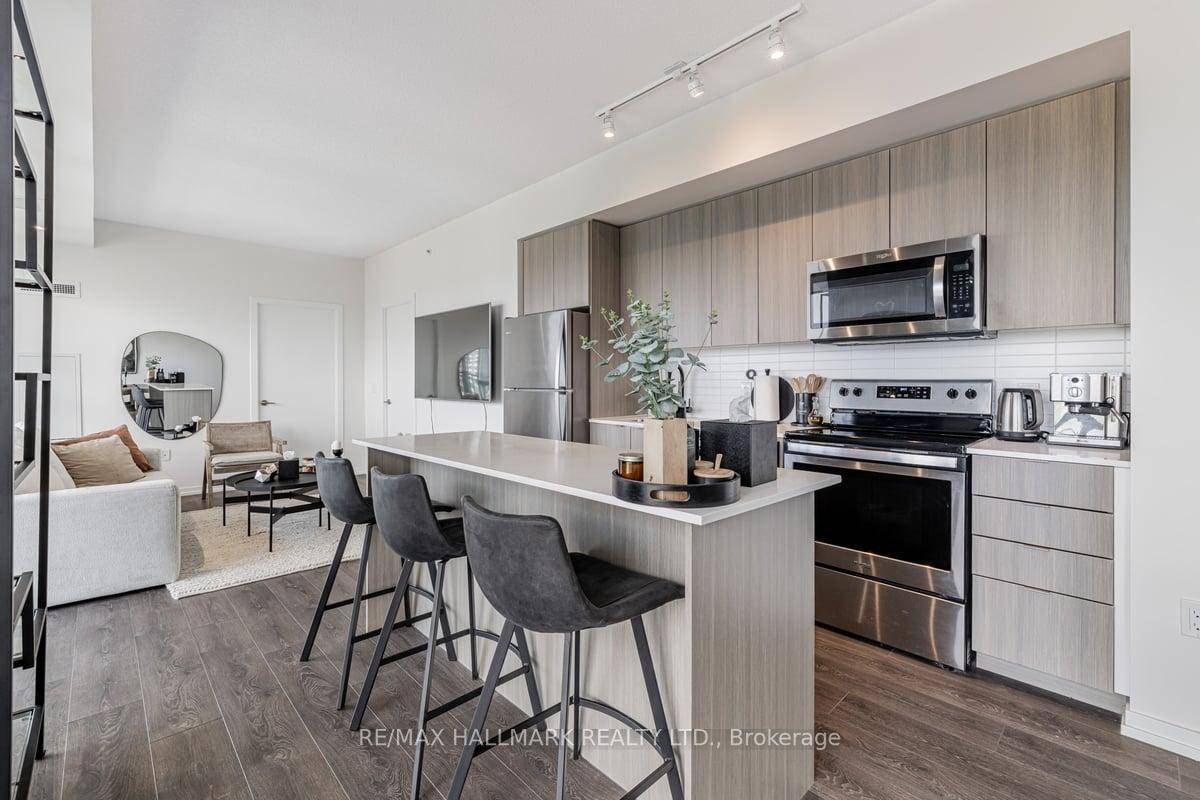 Welcome to the bennett on Bayview.