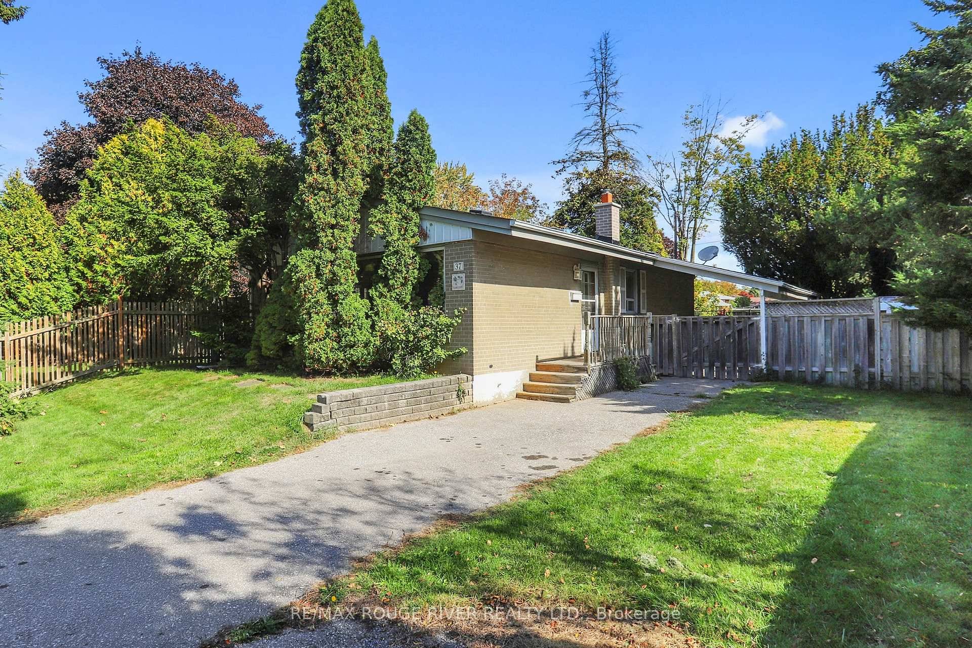 Bring your design ideas and imagination to this wonderful bungalow on a massive lot in Ajax just north of the 401 within walking distance to Pickering Village.