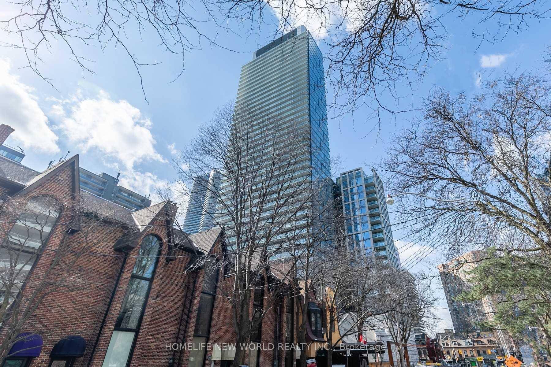 New Luxurious Gloucester On Yonge.