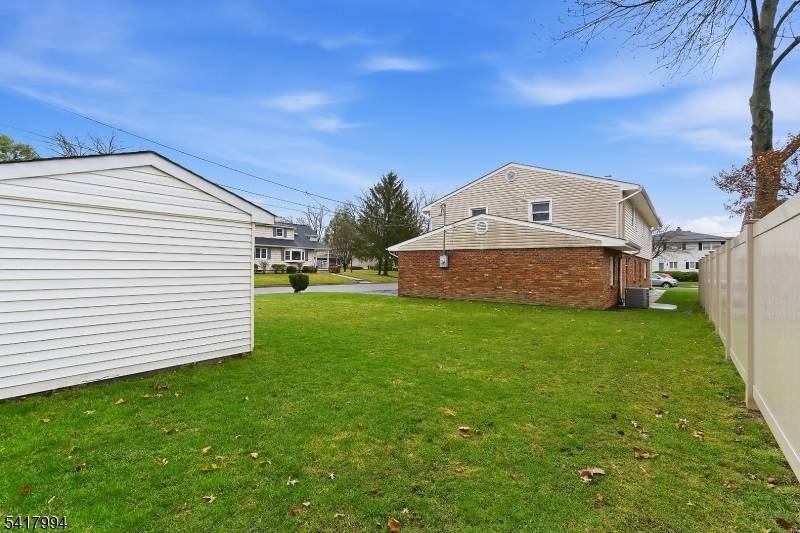 Custom Built Cranford Gem ?