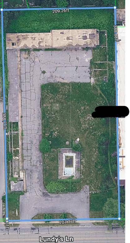 Prime location in Niagara falls on one of the busiest high traffic count streets.