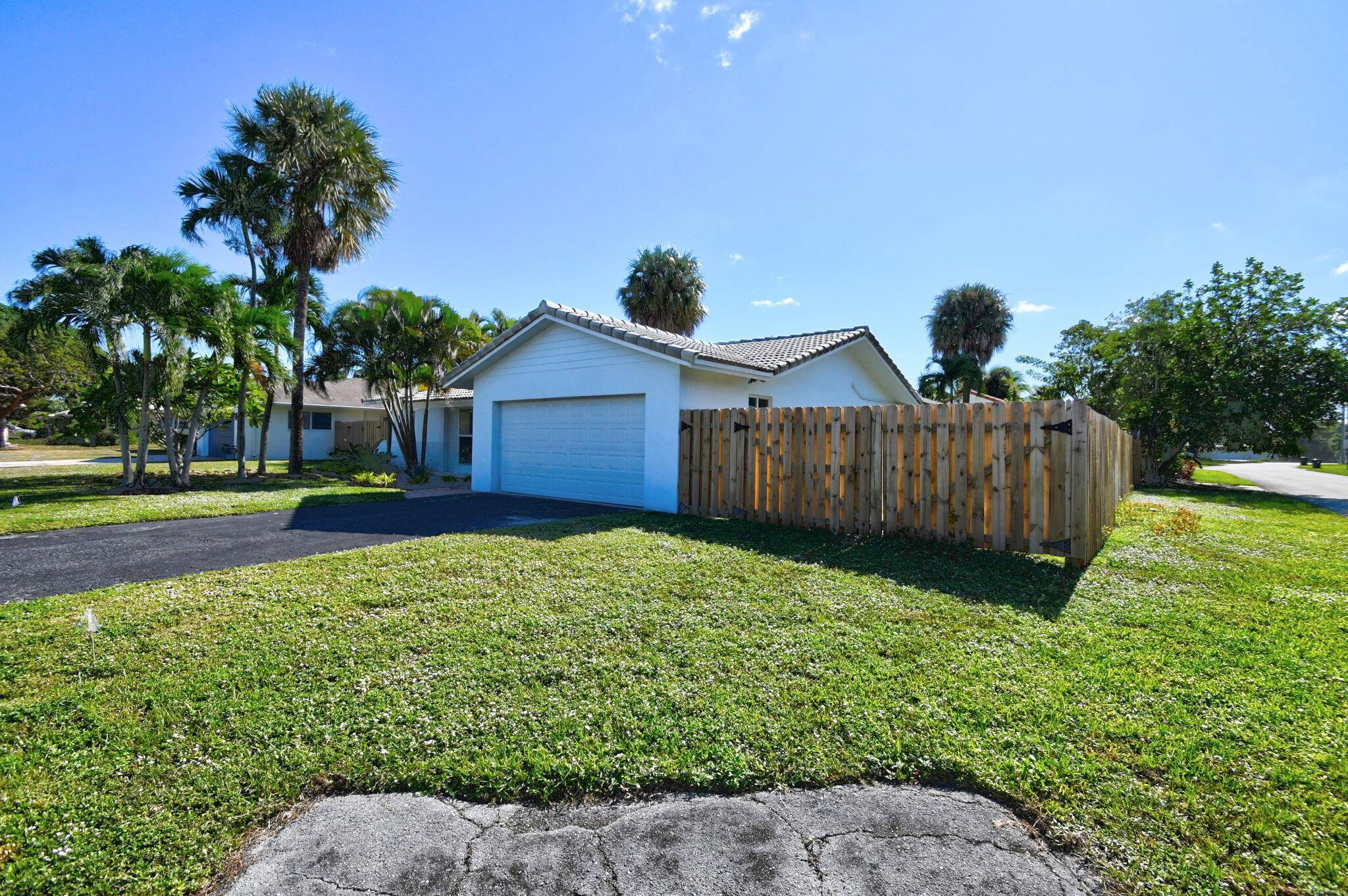 BEST EAST NEIGHBORHOOD. 3 2 COMPLETELY UPDATE HOME.