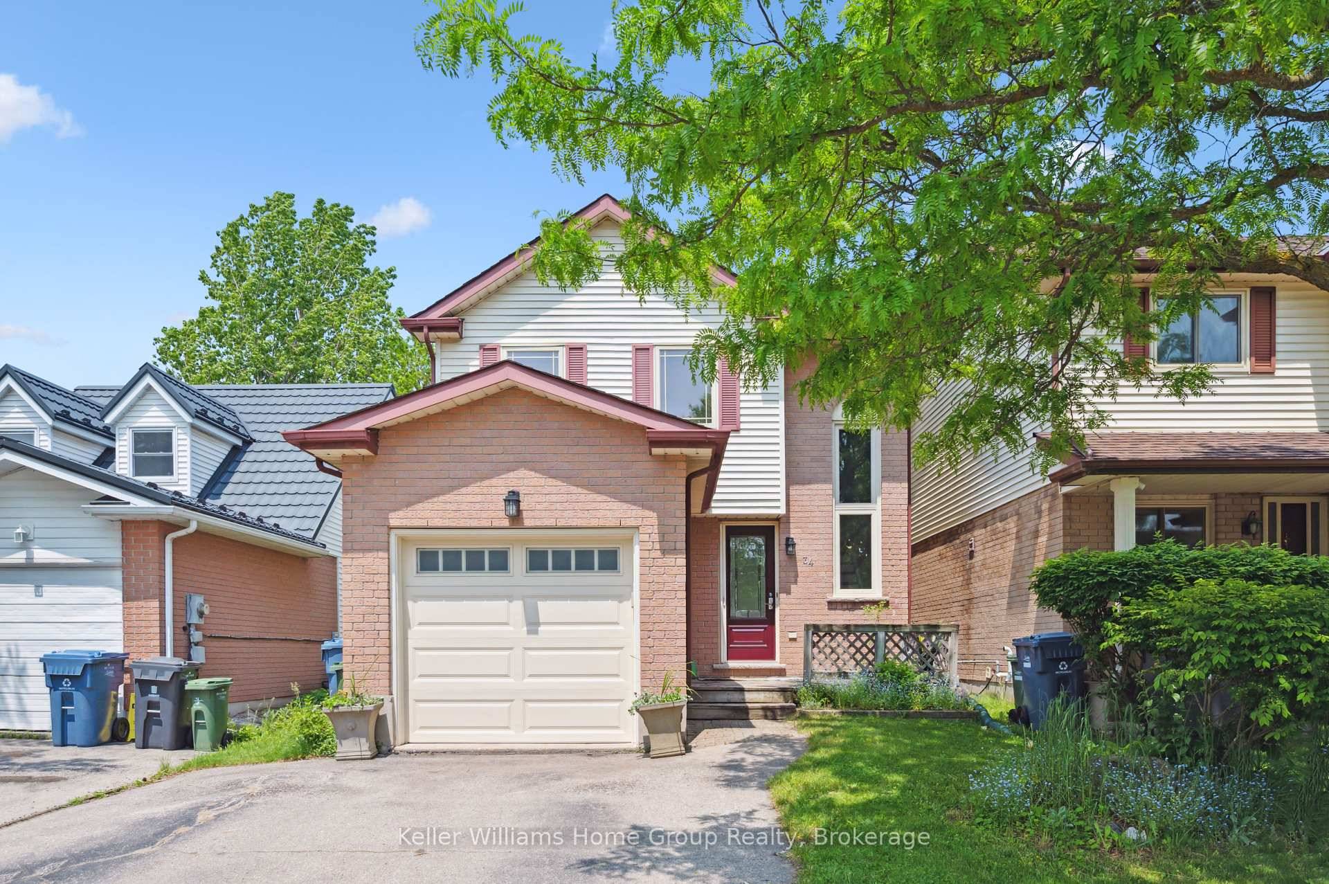 Wonderfully maintanied and Updated 3 Bed, 2 Bath carpet free Home in Guelph's Desirable South EndWelcome to this beautifully maintained and move in ready home nestled in one of Guelphs ...