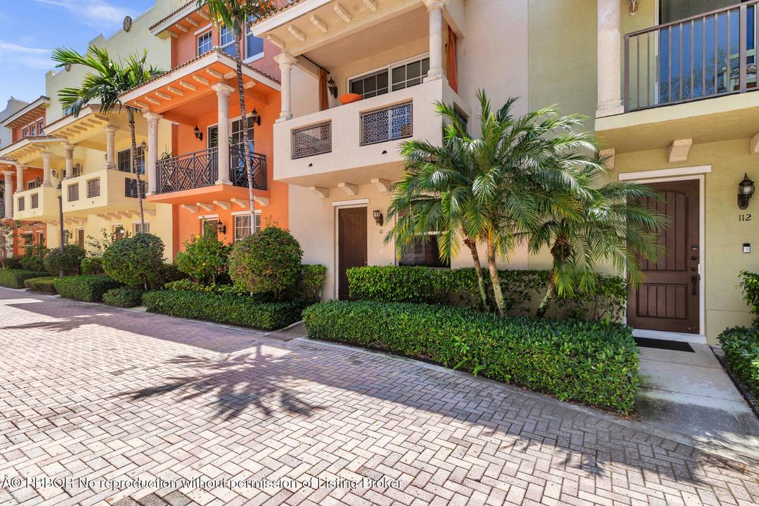 Stunning 3 Bedroom, 3. 5 Bath Townhome in the Heart of Downtown Lake Worth Beach Discover a rare gem in a charming, boutique community this beautifully appointed 3 bedroom, 3.