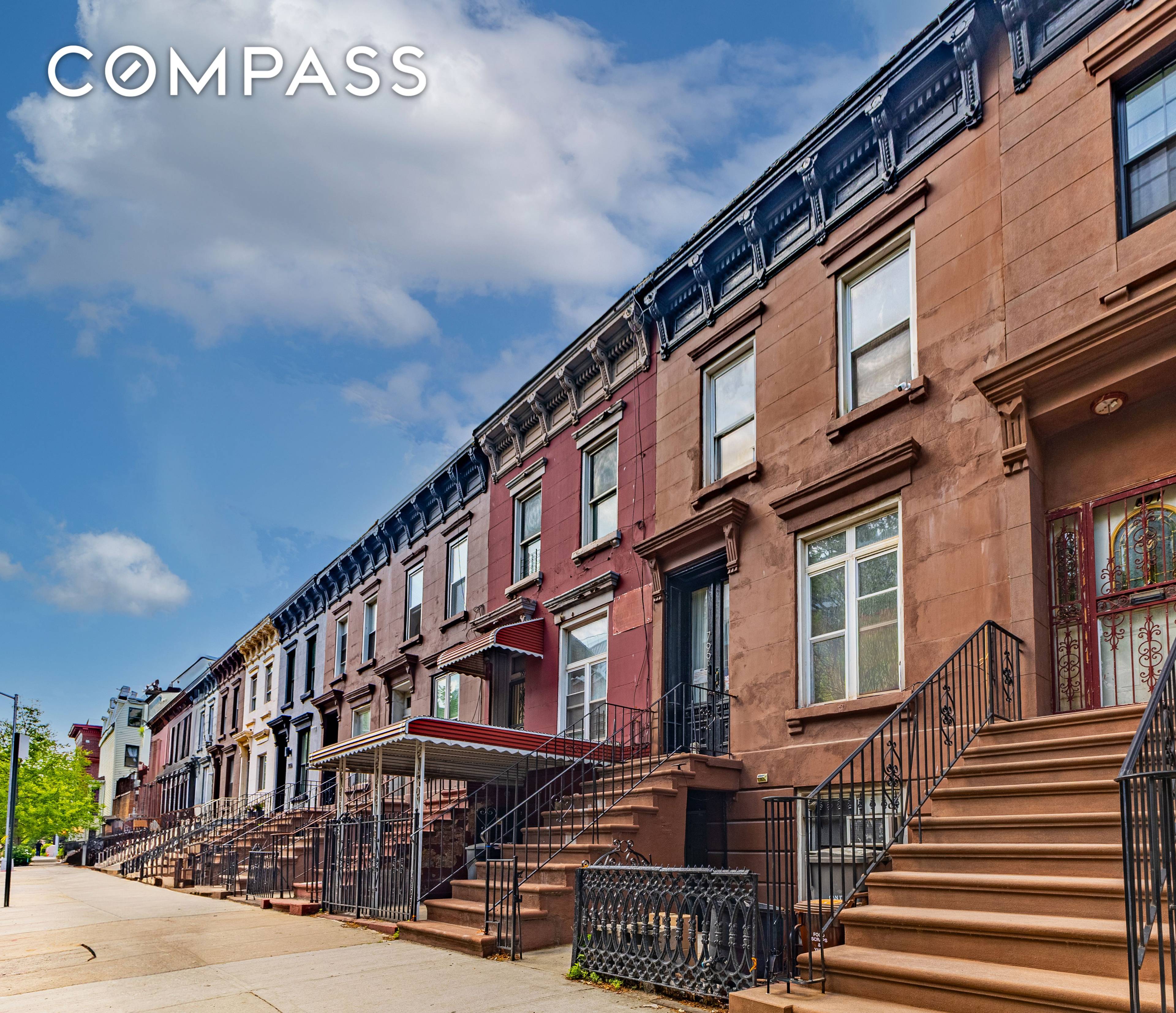 Charming Brownstone Duplex in the Heart of Bedford Stuyvesant Welcome to this beautiful 2 level duplex in a classic three story brownstone, located in the vibrant Bedford Stuyvesant neighborhood.
