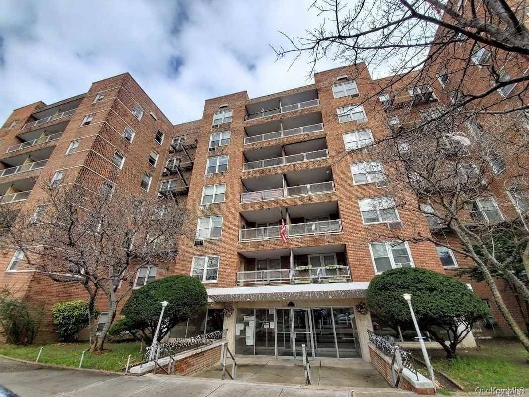 Move in ready two bedroom coop offering wide open living spaces and tranquil views.