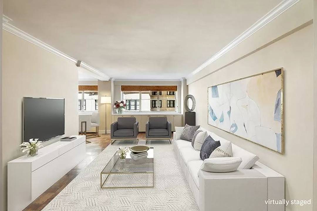 Come see this quiet 2 bed, 2 bath residence in a Prime UES location.