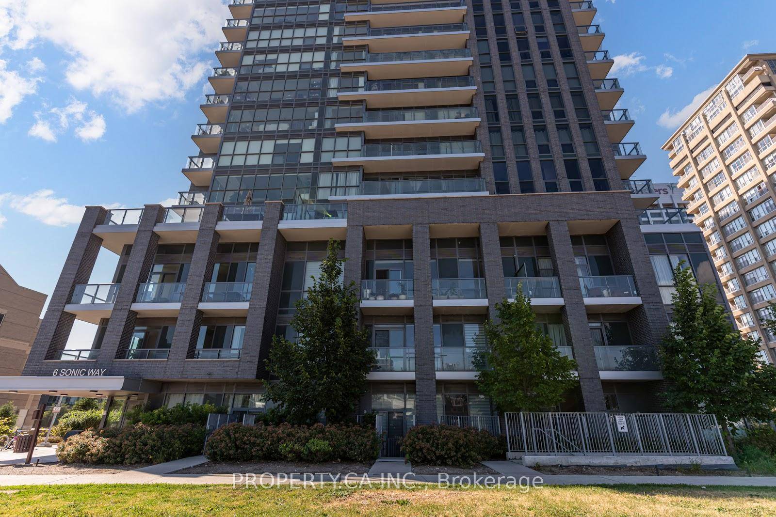 This bright, corner unit condo faces southwest and is full of natural light all day long !