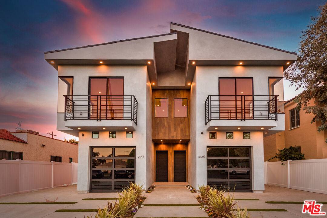 1637  S Sherbourne Dr 5BR Beverlywood La