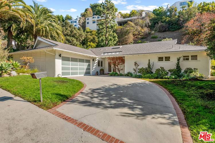 1836  N Doheny Dr 4BR Sunset Strip La