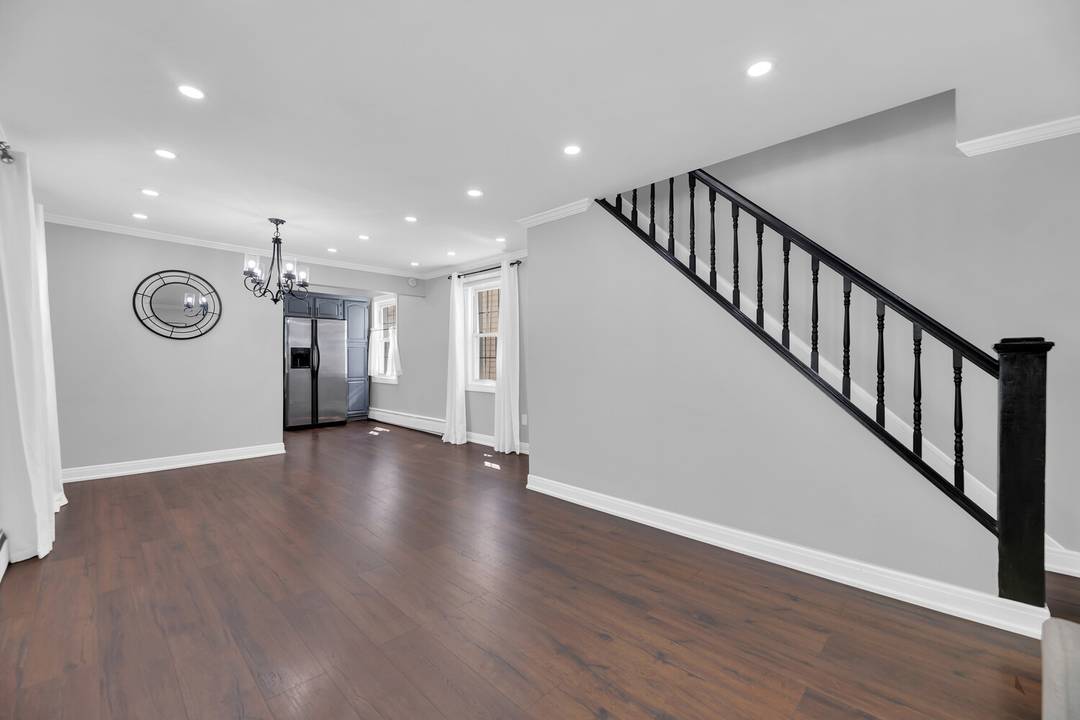 Don't miss this beautifully renovated 3.