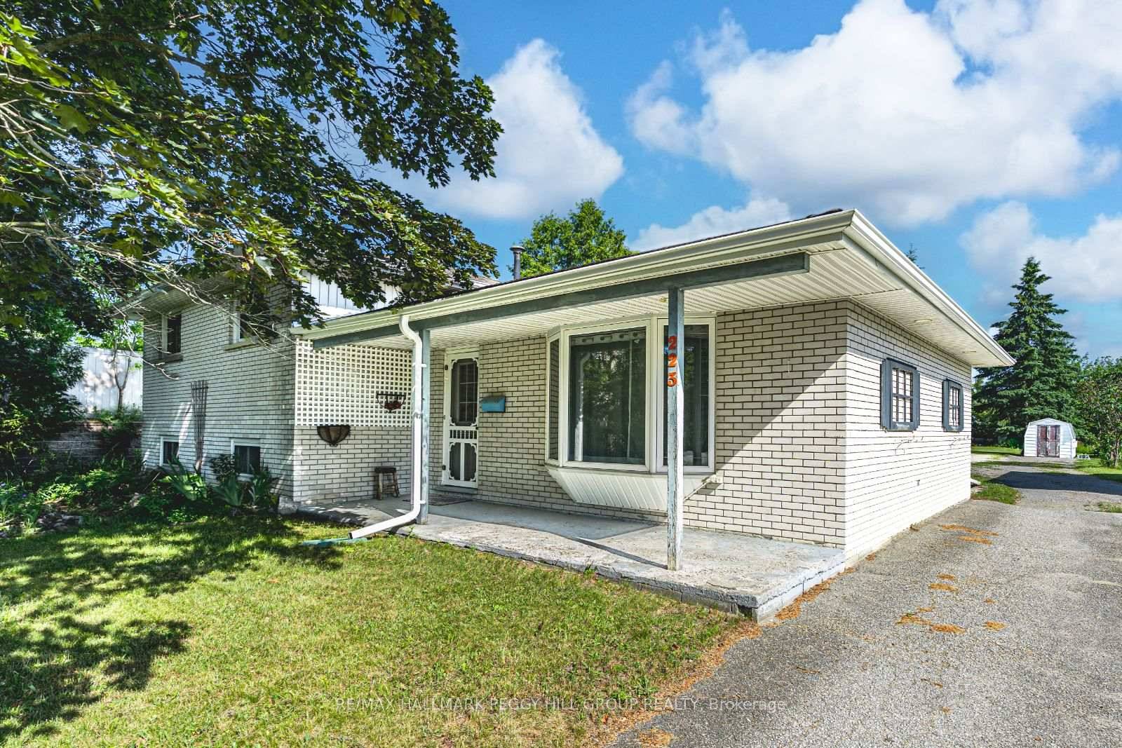 HALF AN ACRE OF ENDLESS POTENTIAL WITH A HEATED SHOP, PRIVATE LOFT, DETACHED GARAGE, amp ; UNBEATABLE ARDAGH LOCATION A MUST SEE FOR INVESTORS amp ; ENTREPRENEURS !