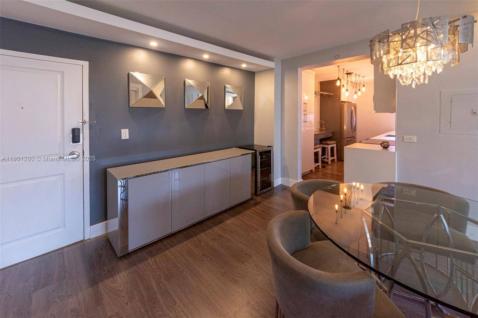 Stunning Corner Condo in Prime Miami Beach Location Steps from the Ocean !