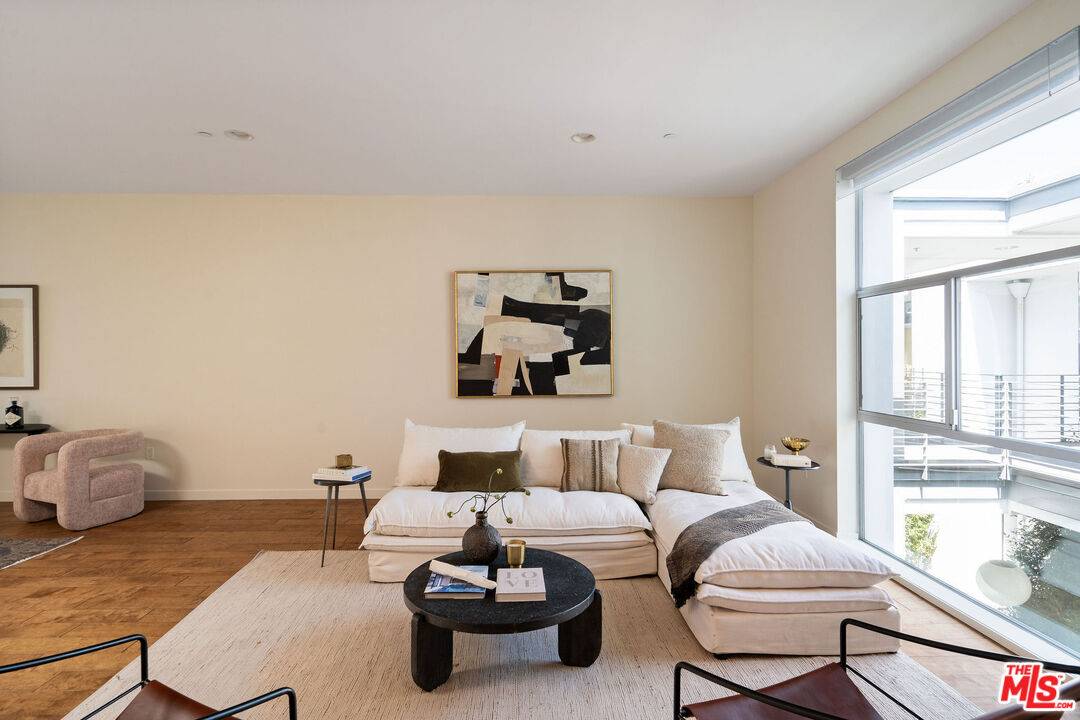 3119   Via Dolce 3BR Marina Del Rey La