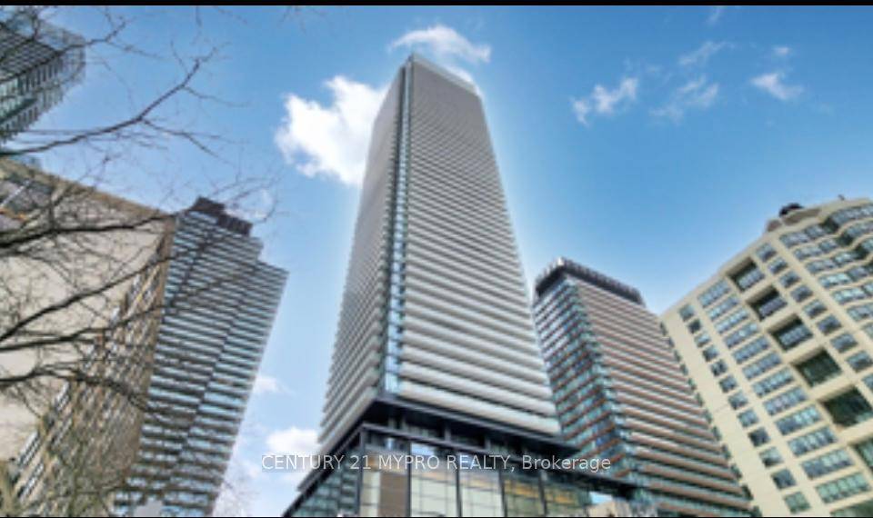 Welcome to This Bring studio unit in the esteemed Teahouse Condos.