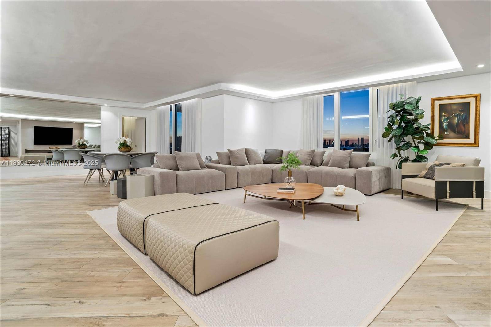 LUXURY PROPERTY AUCTION 29 OCTOBER 14 NOVEMBER.