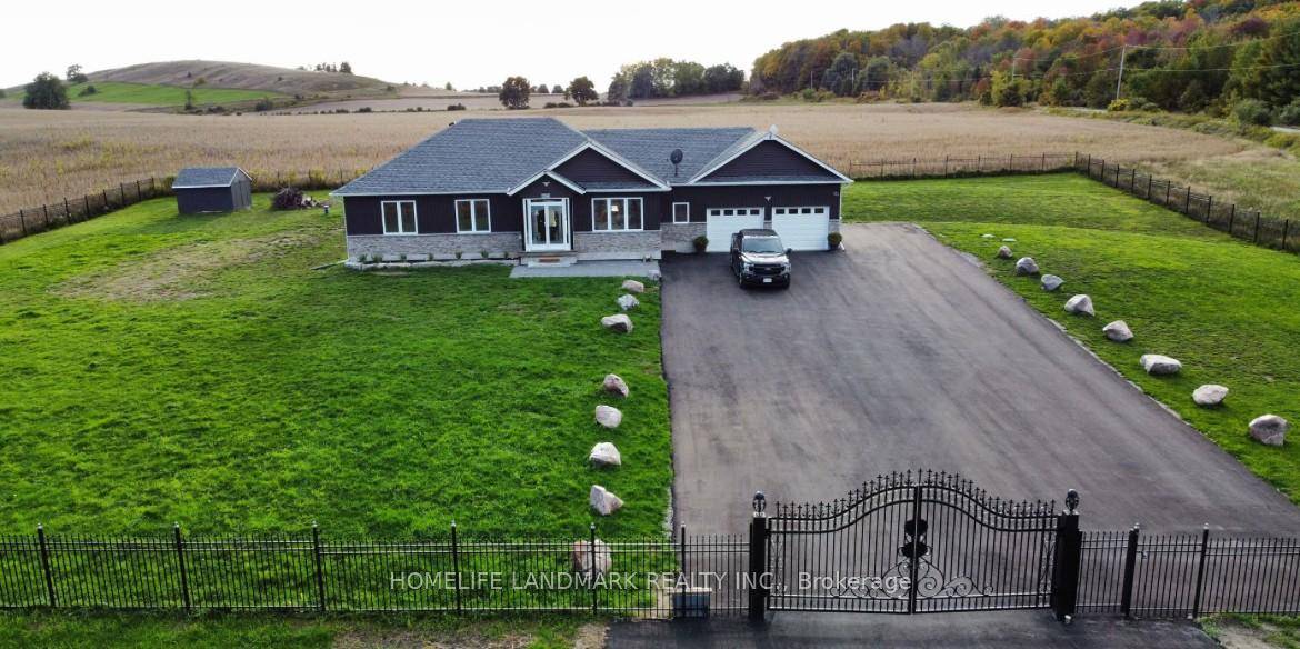 Enjoy Quiet Country Living In A Modern, 4 years Custom Built Bungalow.