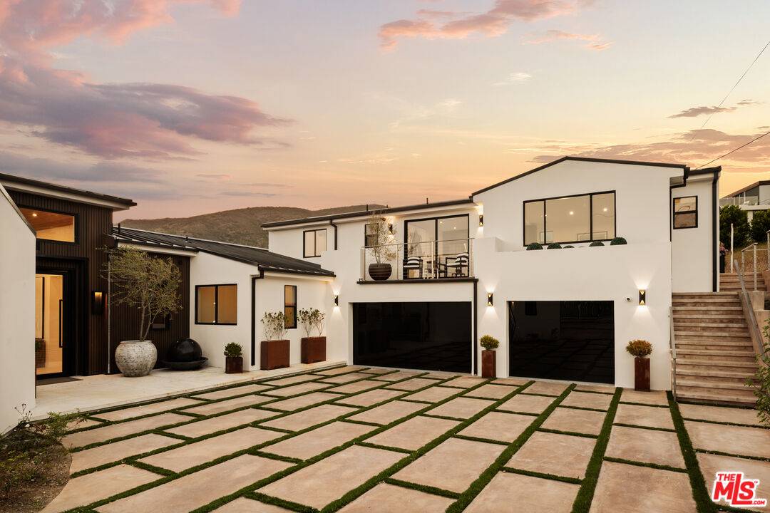 5877   Trancas Canyon Rd 5BR Malibu La