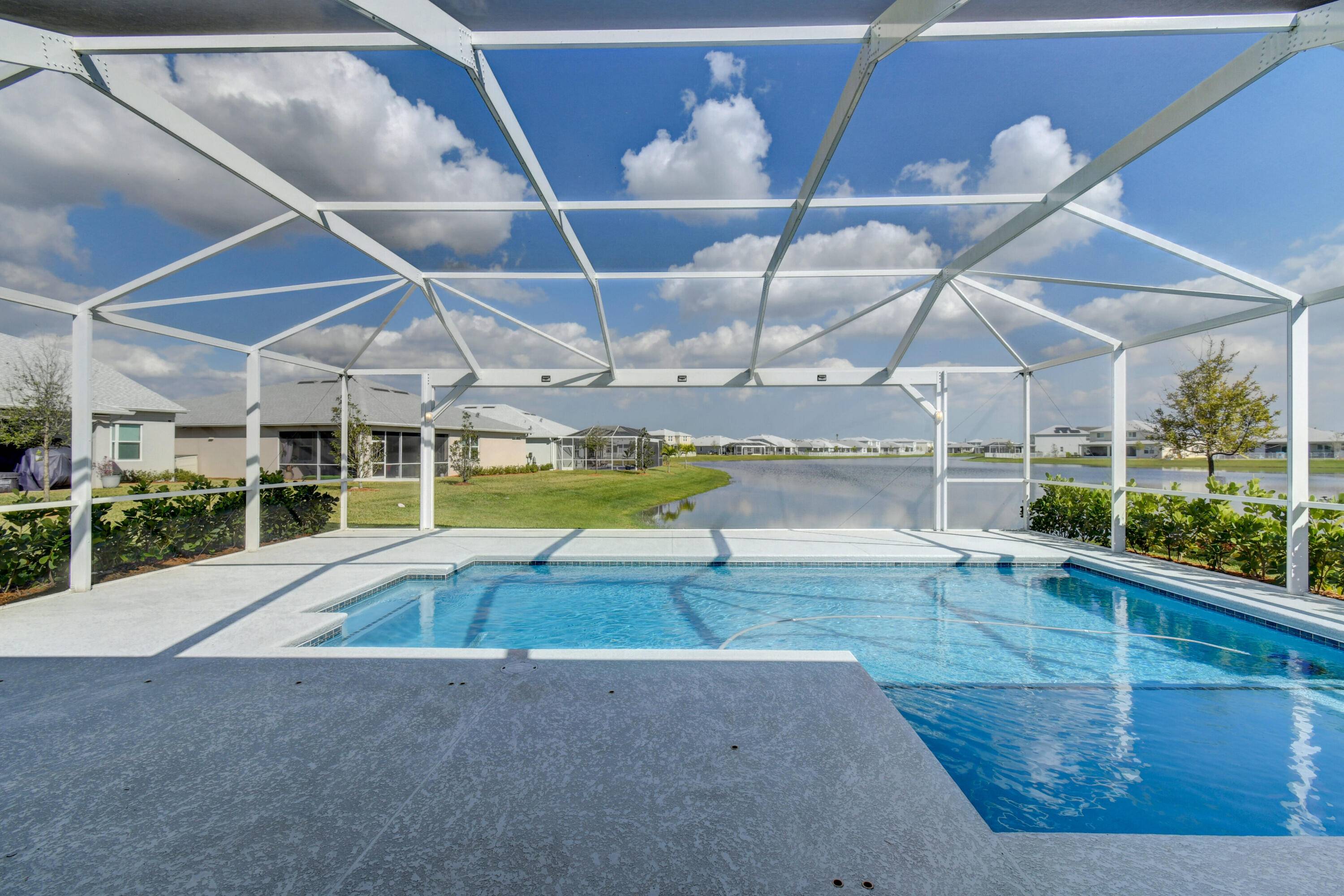 BETTER THAN NEW CONSTRUCTION Roof, AC, Hot Water Heater ALL NEW IN 2020 !