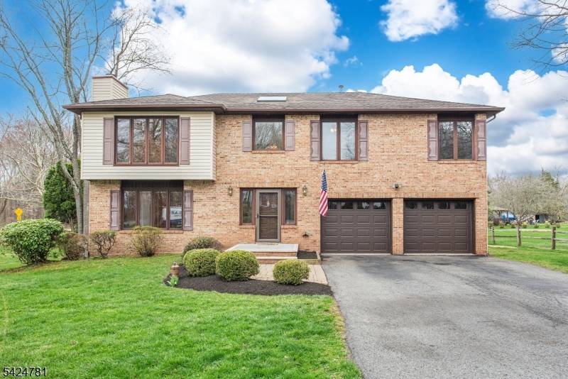 Welcome to this beautifully maintained 3 bedroom, 2 full bath home ideally situated on a desirable corner lot in a quiet cul de sac location.