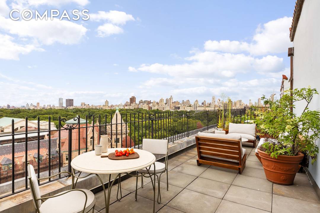 Introducing Residence 16E at 16 West 77th Street a newly and meticulously renovated 16th floor three bedroom duplex with a spacious terrace from which a rare, private and sweeping view ...