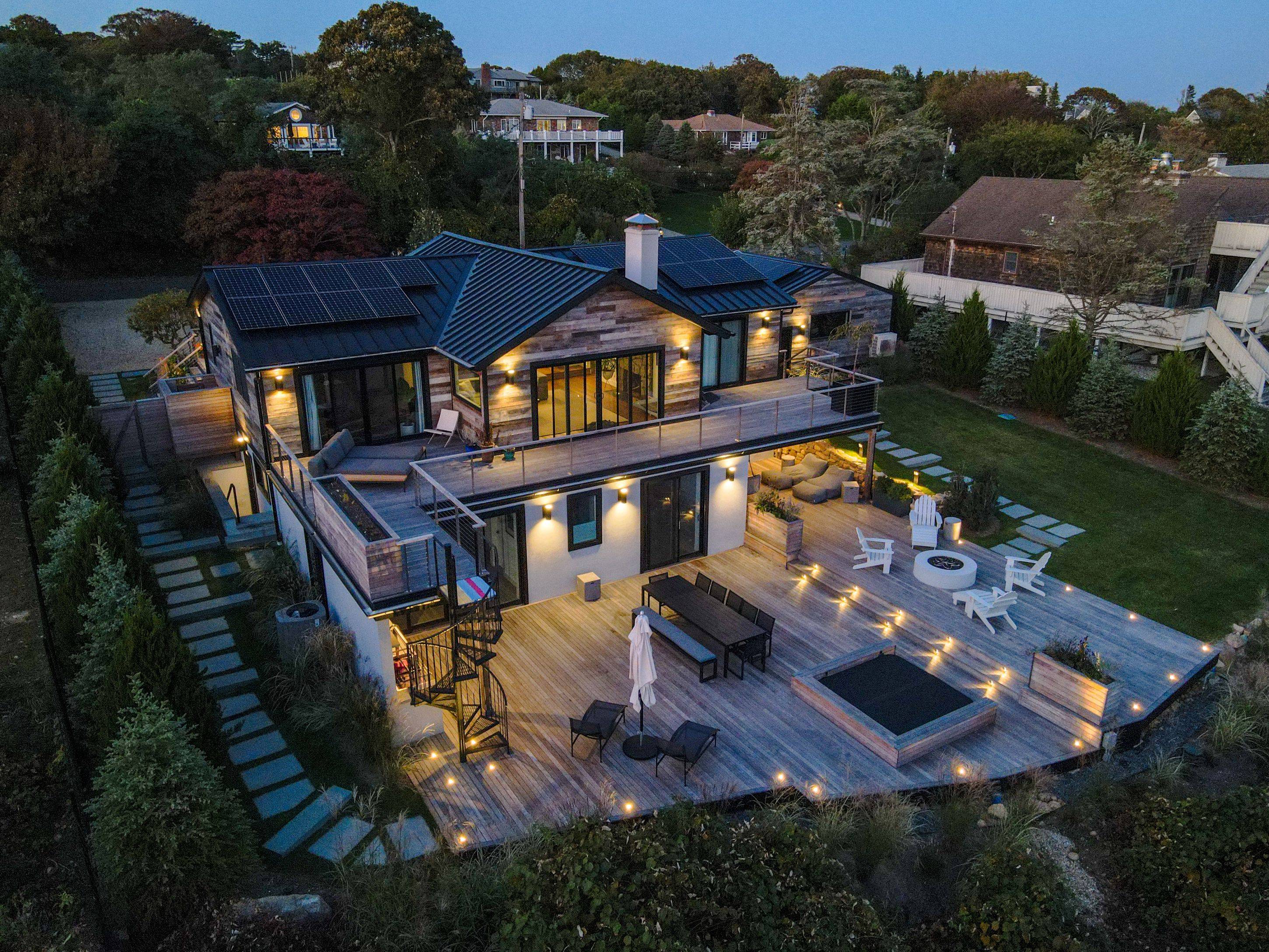 Modern Montauk home with Ocean Views