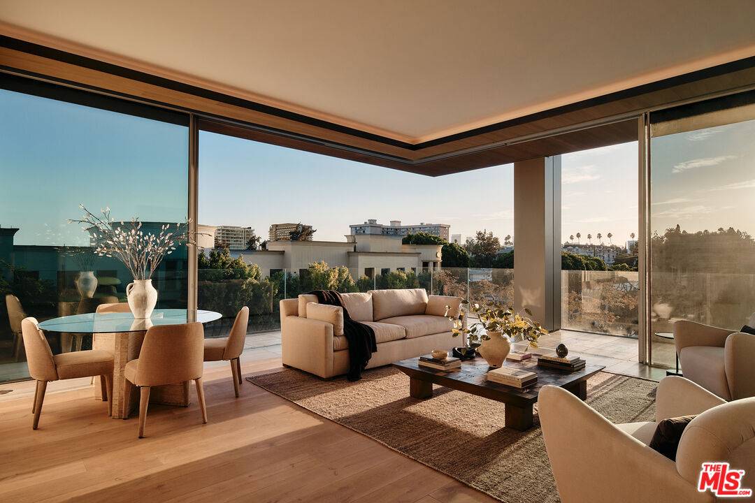 8899 Beverly 2BR Beverly Grove La