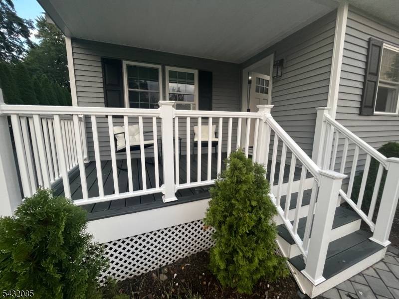 Beautiful turnkey home completely renovated in 2023 with modern, classy finishes throughout.