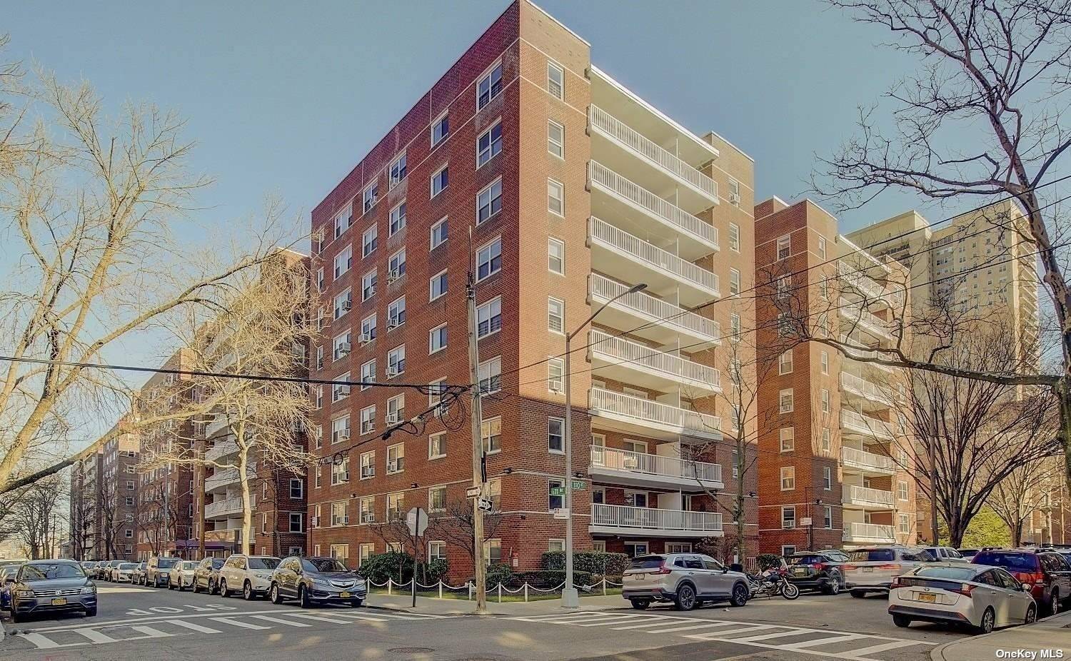 Welcome home to this cozy and oversized Junior4 that can easily be converted into a two bedroom apartment without compromising the layout or lofty feeling.