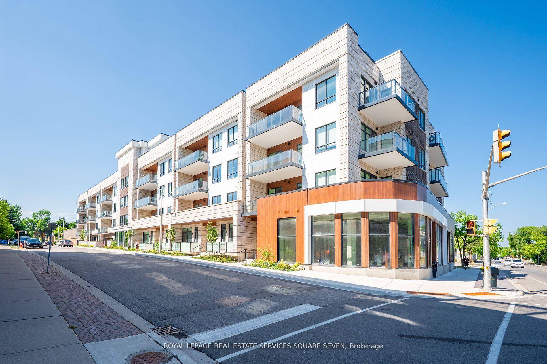 LIVE IN SOUTH OAKVILLE'S NEWEST LUXURY BUILDING, THE BERKSHIRE.