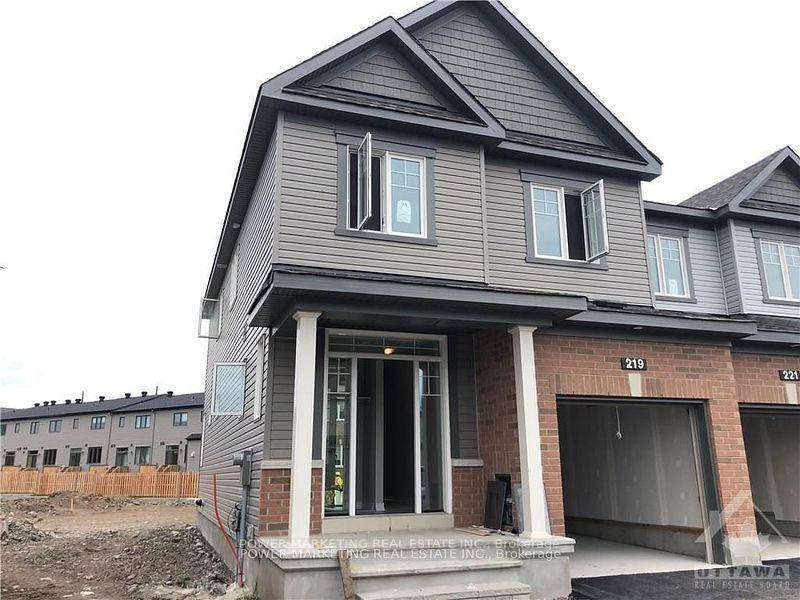 SEMI DETACHED home for rent !