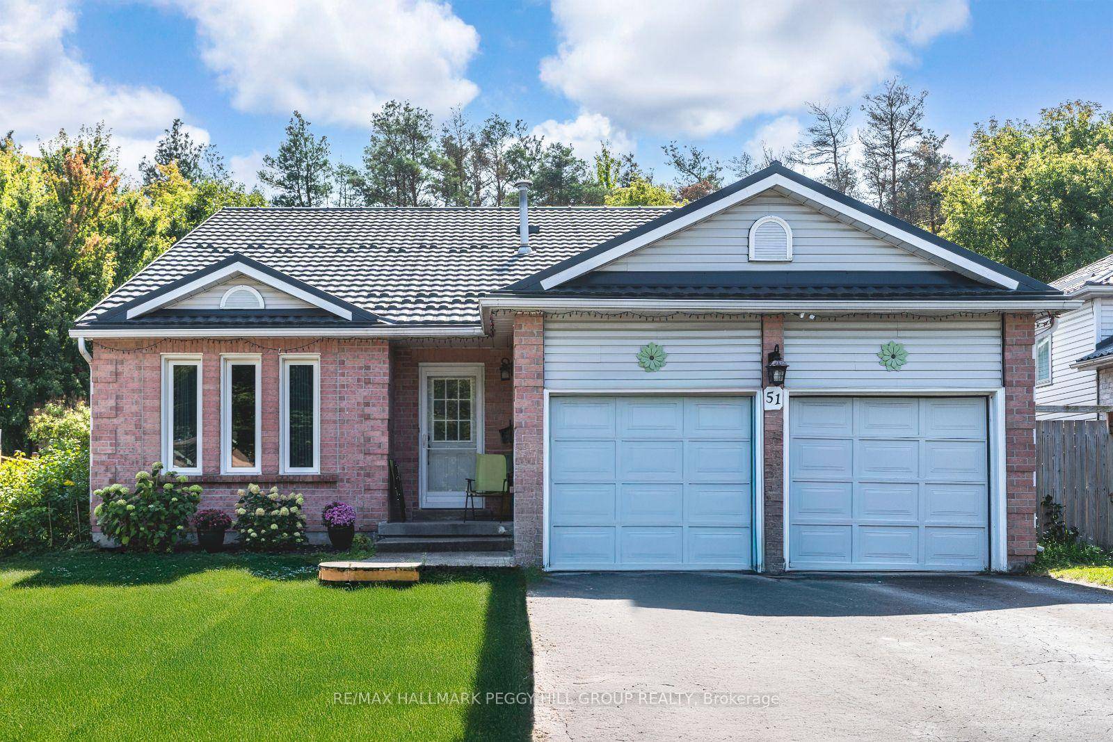 SPACIOUS BUNGALOW IN THE HEART OF ANGUS WITH A PRIVATE TREED BACKDROP, BRIGHT OPEN SPACES, amp ; A FAMILY FRIENDLY LAYOUT DESIGNED FOR COMFORT !