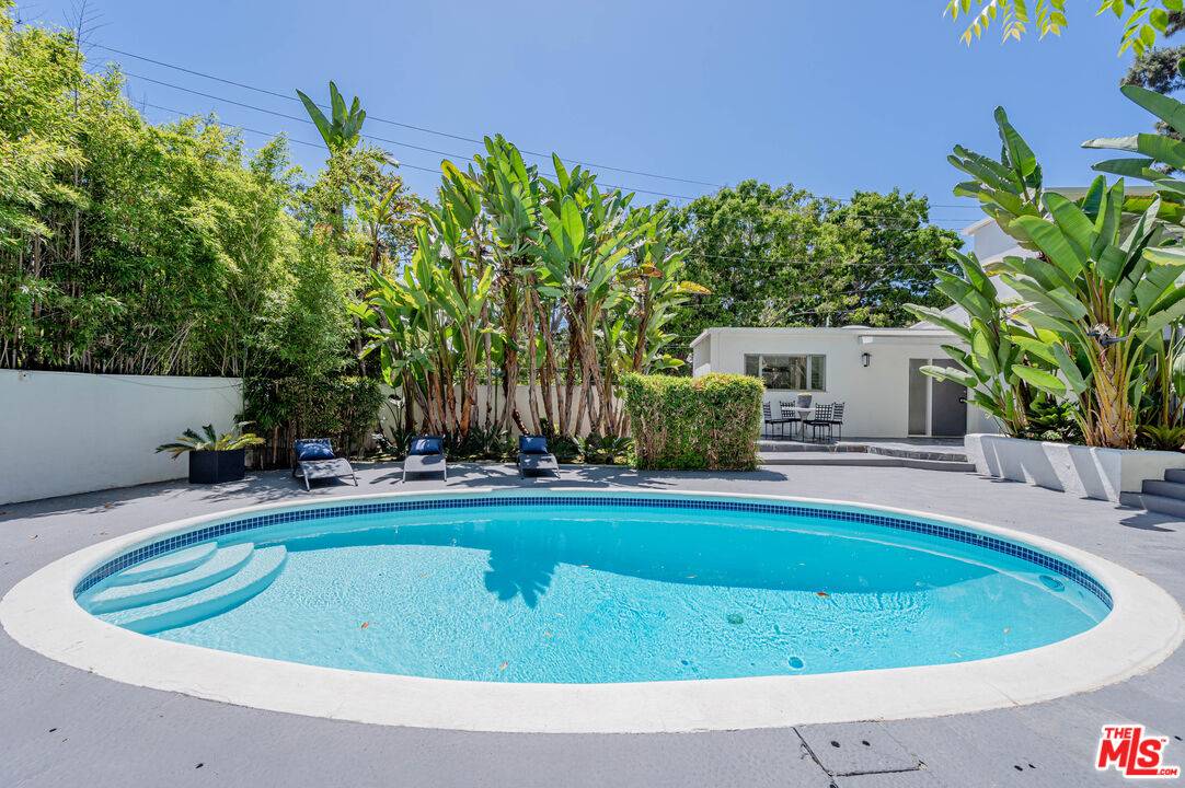 1264   BENEDICT CANYON DR Beverly Hills LA