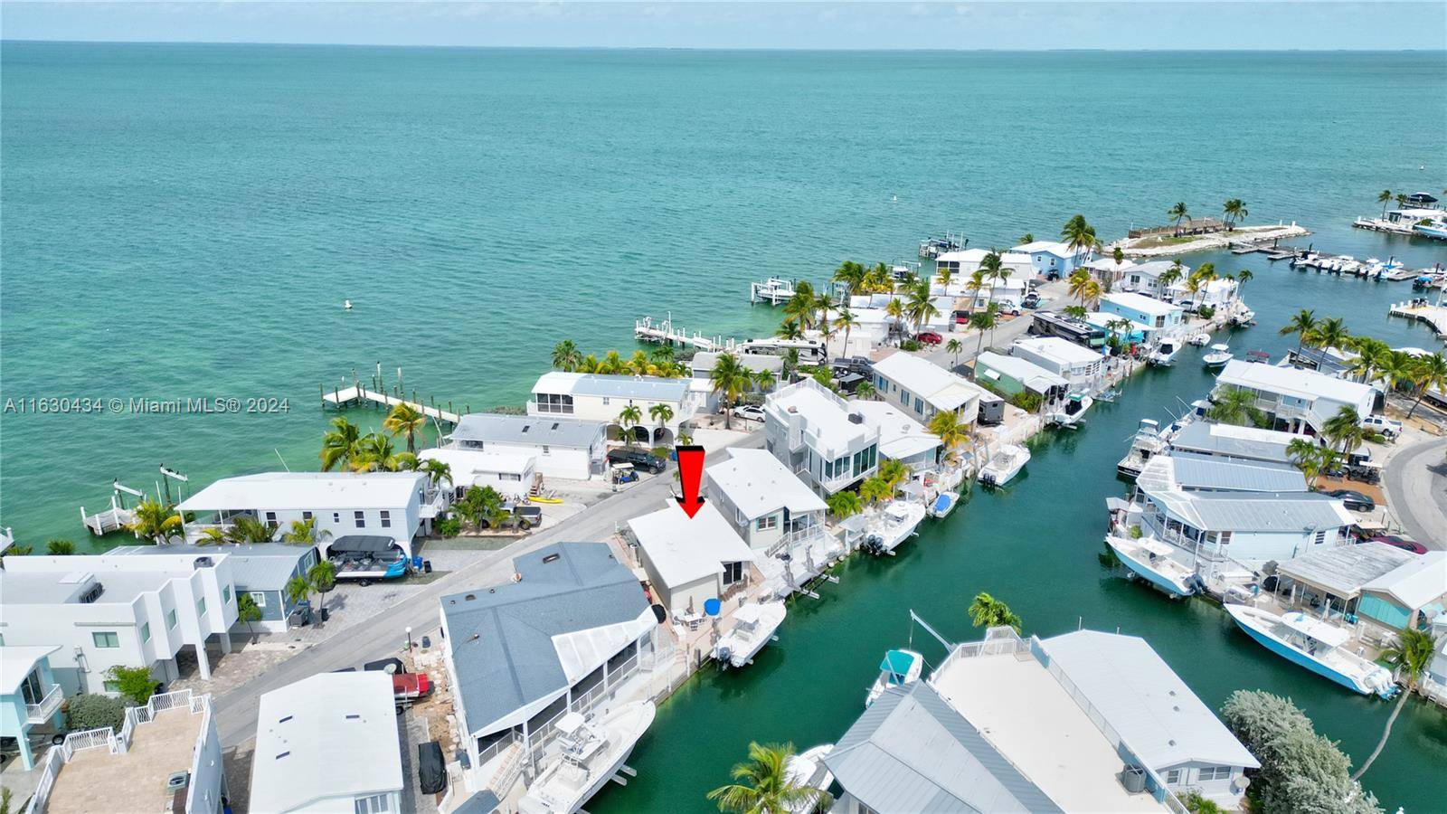 Wonderful Waterfront 2 Bed 1 Bath 15K LB Boat Lift 35 Acres Resort with Tons of amenities including Huge Pool, Hot Tub, Tennis Courts, Club House, Dog Park, Store, Bocce ...