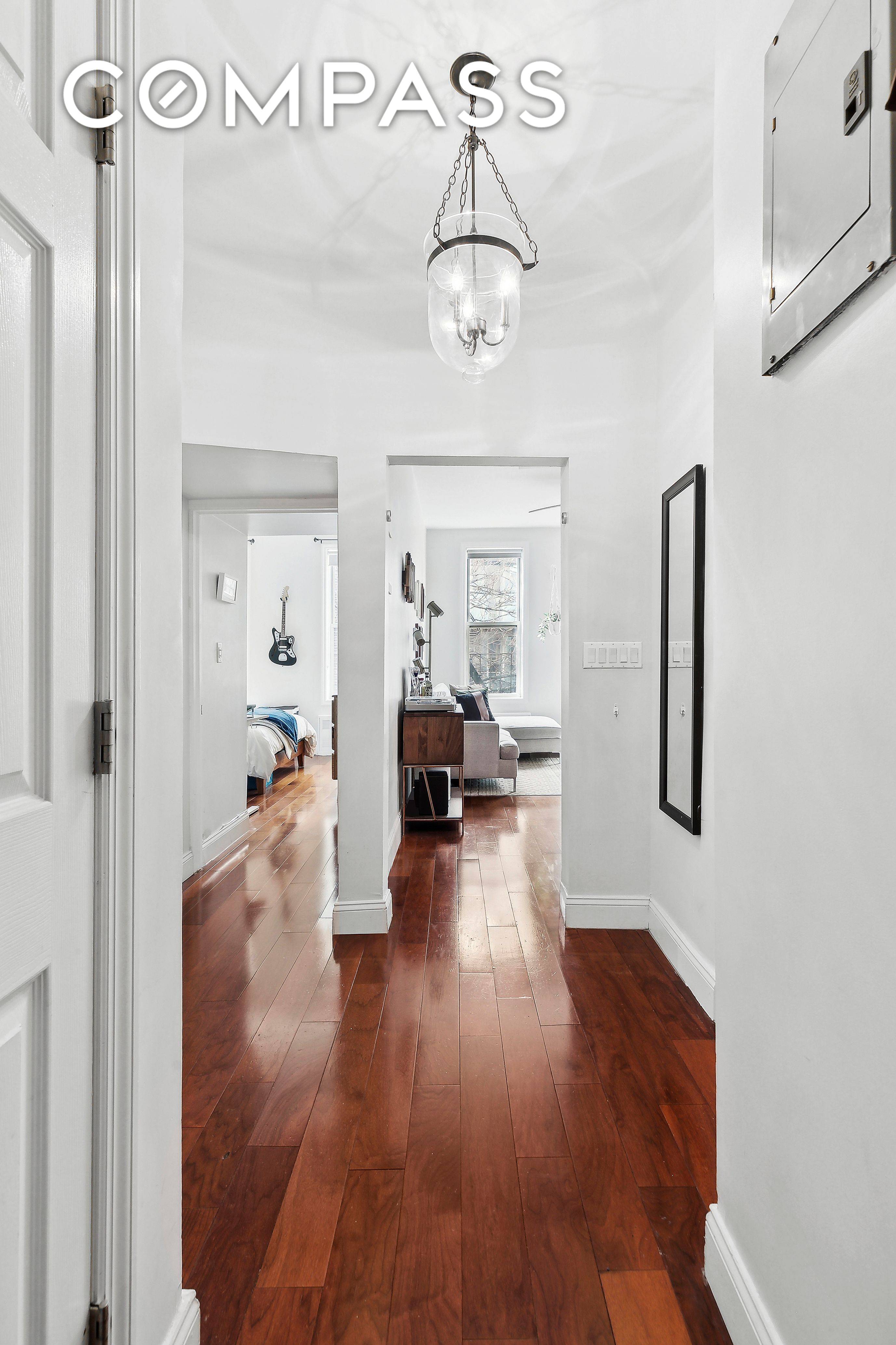 Welcome to Unit 4C at 406 West 46th Street a sunny amp ; spacious home in the heart of Hell s Kitchen.