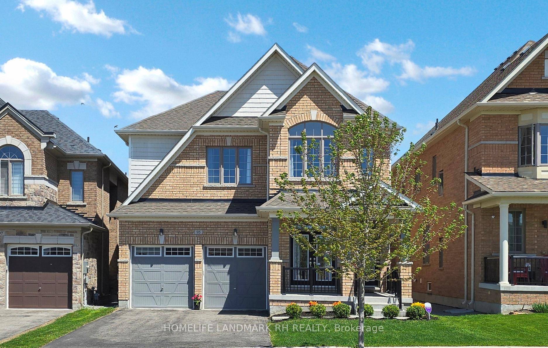 Gorgeous 4 Bdrm Detached Home w 2 Car Garage in Holland Landing.