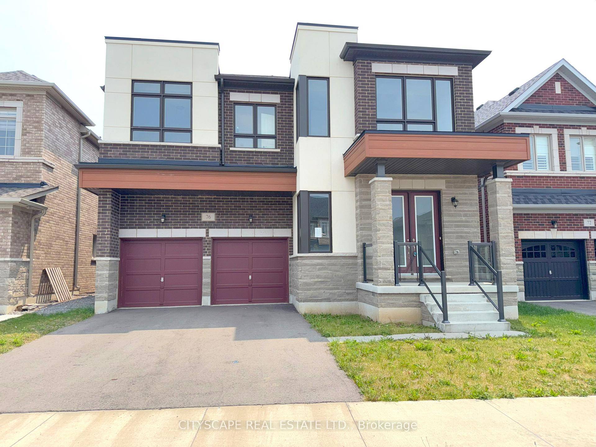 Modern 5 Bedroom Executive Family Home in Waterdown Welcome to 76 Elstone Pl, a stunning 5 bedroom, 4 bathroom home in the heart of charming Waterdown community near the escarpment.