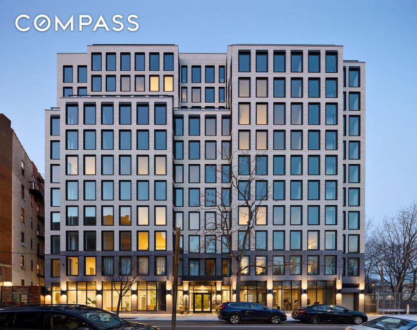 Experience a beautiful blend of style, comfort, and functionality in this luminous one bedroom residence.
