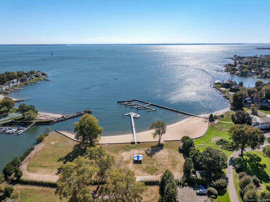 Sound Beach Landing, an exceptional new waterfront community, where luxury meets tranquility in Stamford, Connecticut.