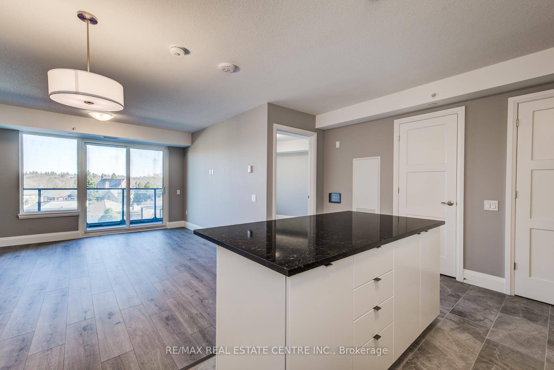 Brand New 2 Den, 2 Full Bath Suite In The Iconic Anthem By The Metalworks Condos.