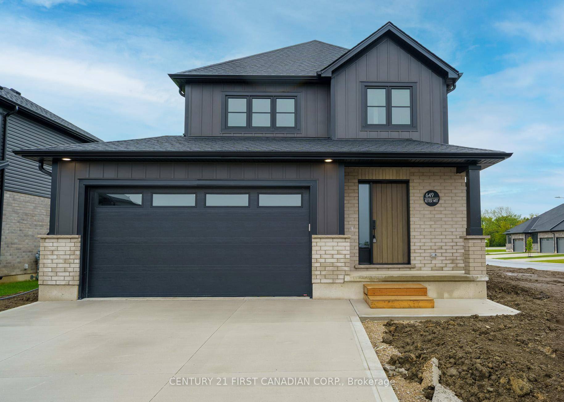 MOVE IN READY ! Nestled in the picturesque town of Wyoming, Ontario, within the sought after Silver Springs subdivision, this home offers the perfect blend of tranquility and convenience.