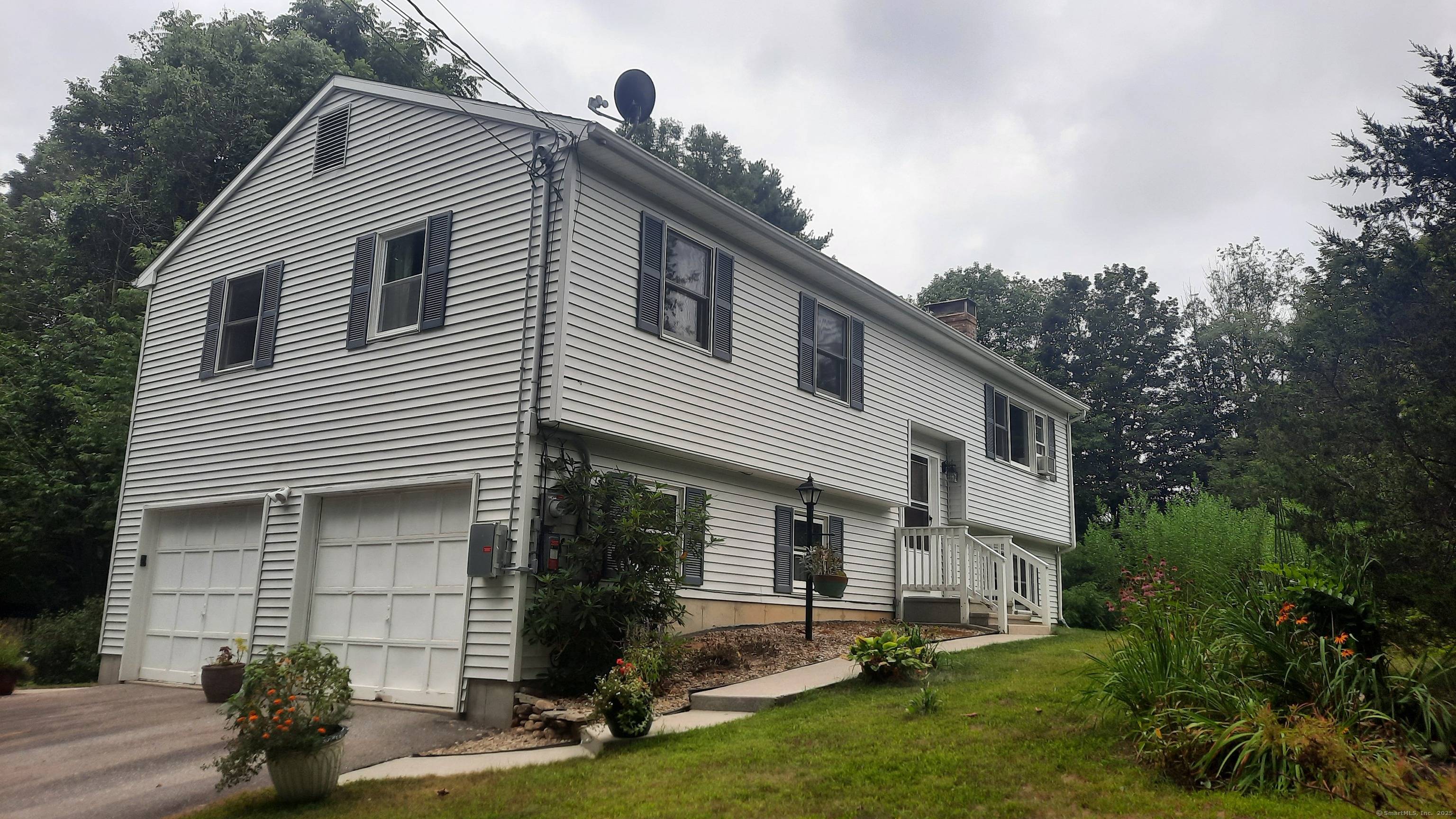 This is a large raised ranch with all 3 bedrooms on the main level.