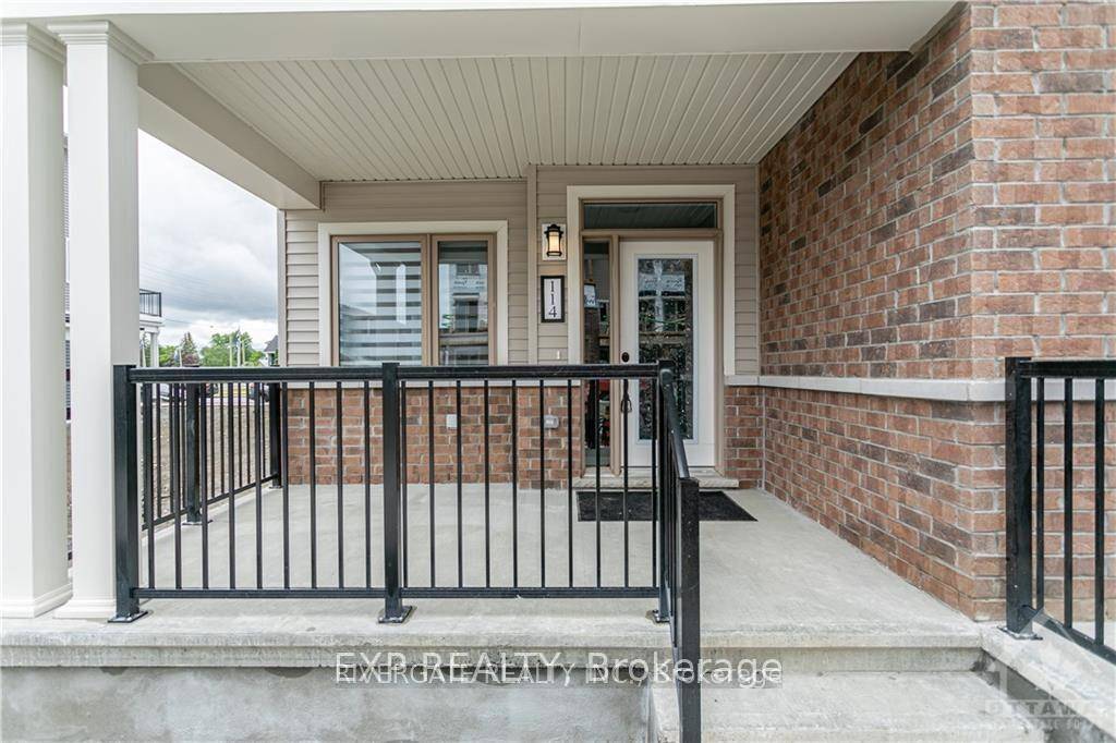 Low condo fees of just 261.