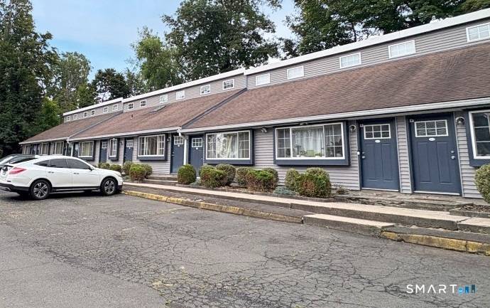 Updated and well maintained, fully rented, 13 unit multifamily portfolio located on East Grand Ave in New Haven's Fair Haven Heights neighborhood.